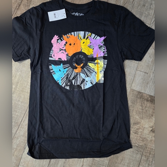 Pokemon‎ Eevee Evolutions T Shirt - Picture 1 of 3